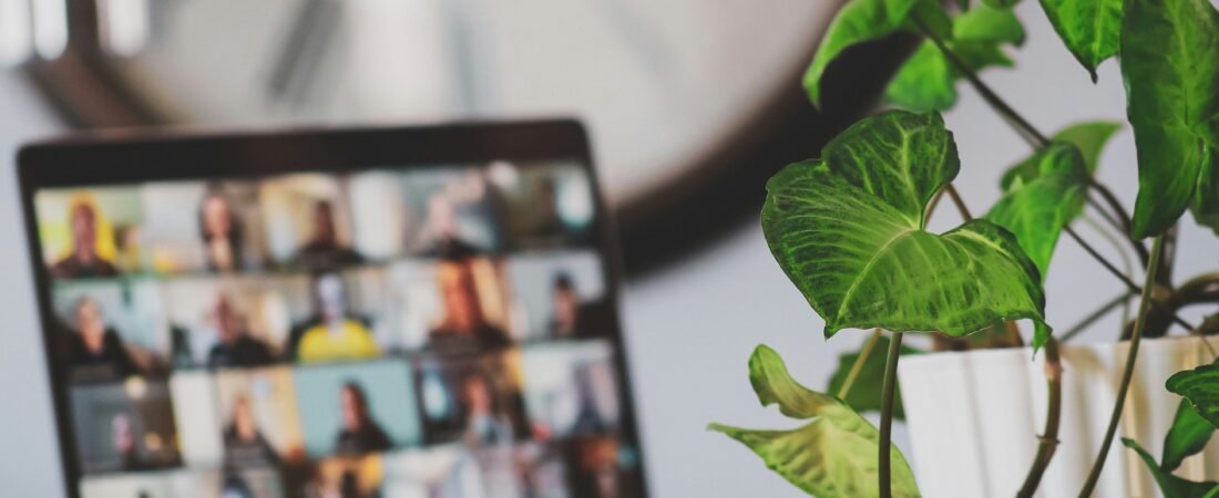 Variational Quantum Eigensolver (VQE) pour l&rsquo;IA : Un Algorithme Hybride Clé